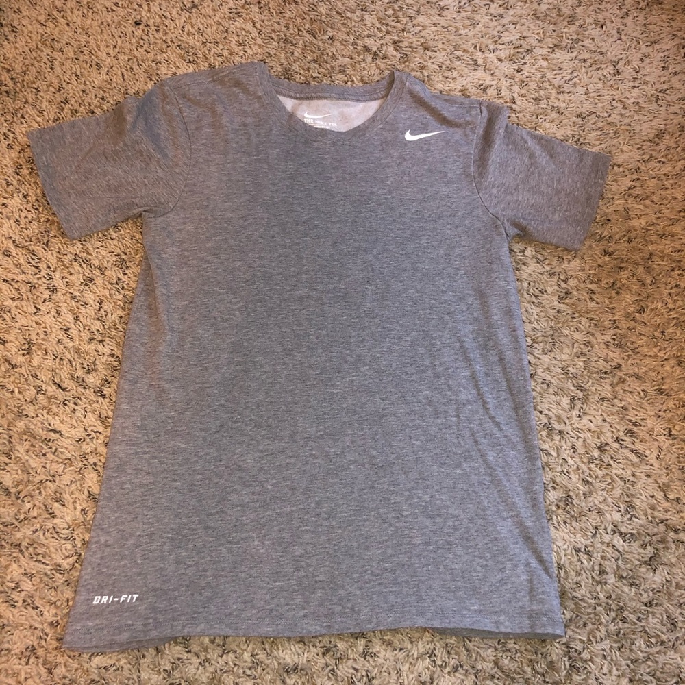 Nike t-shirt